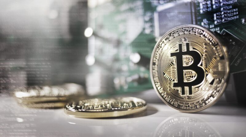 Come sarebbe la tua vita oggi se avessi investito 100€ in Bitcoin nel 2015?
